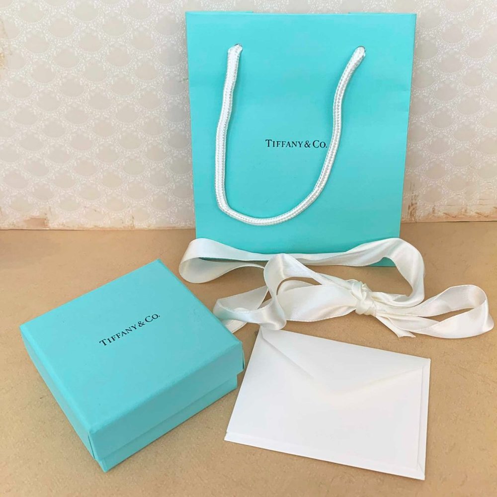 Authentic Tiffany & Co. Gift Bag - Gift Box - White Ribbon - Blank Card